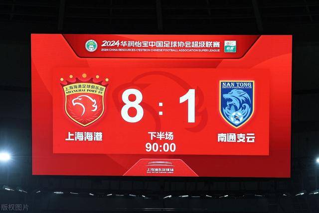 恰尔汗奥卢怀念祖父：失去童年记忆的一部分