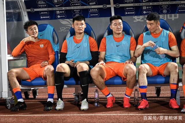 雷尼尔离开皇马五年后重返巅峰，转机重现职业生涯